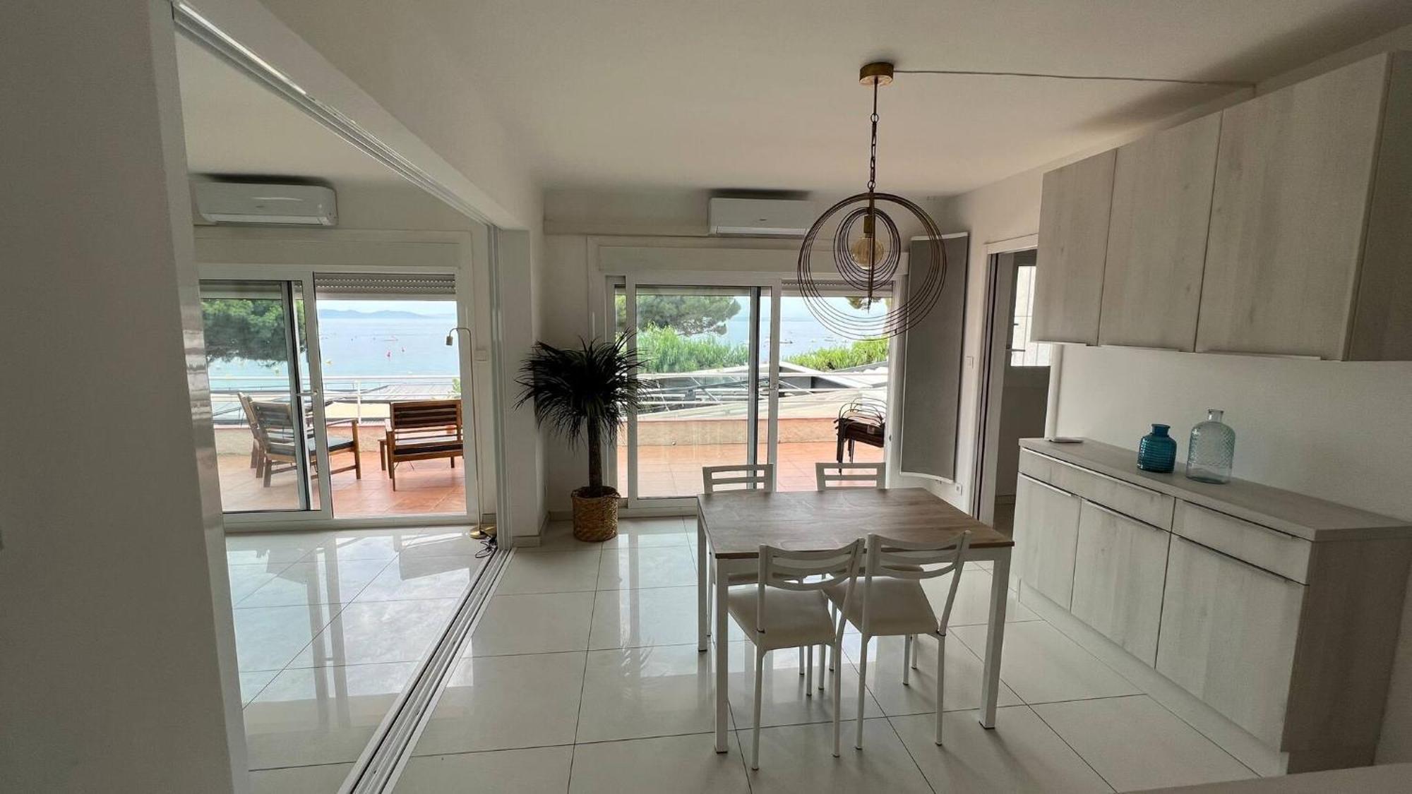 Precioso Apartamento Moderno En Primera Linea Del Mar Av-11 ロザス エクステリア 写真